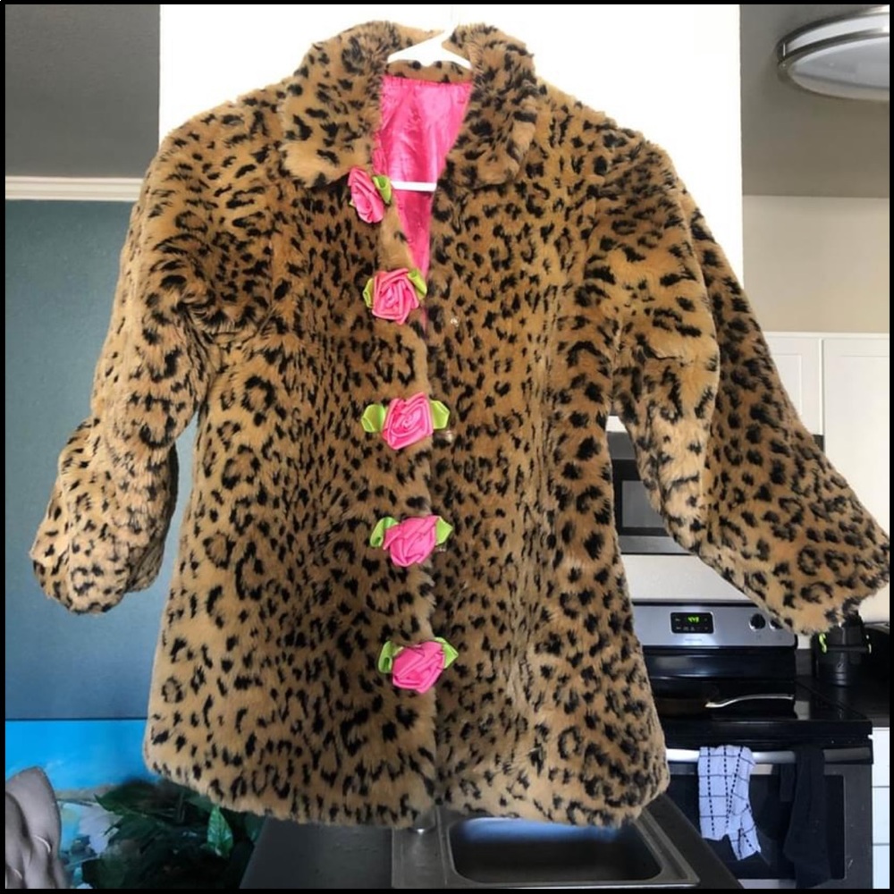 Cheetah Print and Pink Girls 6x Fur Coat